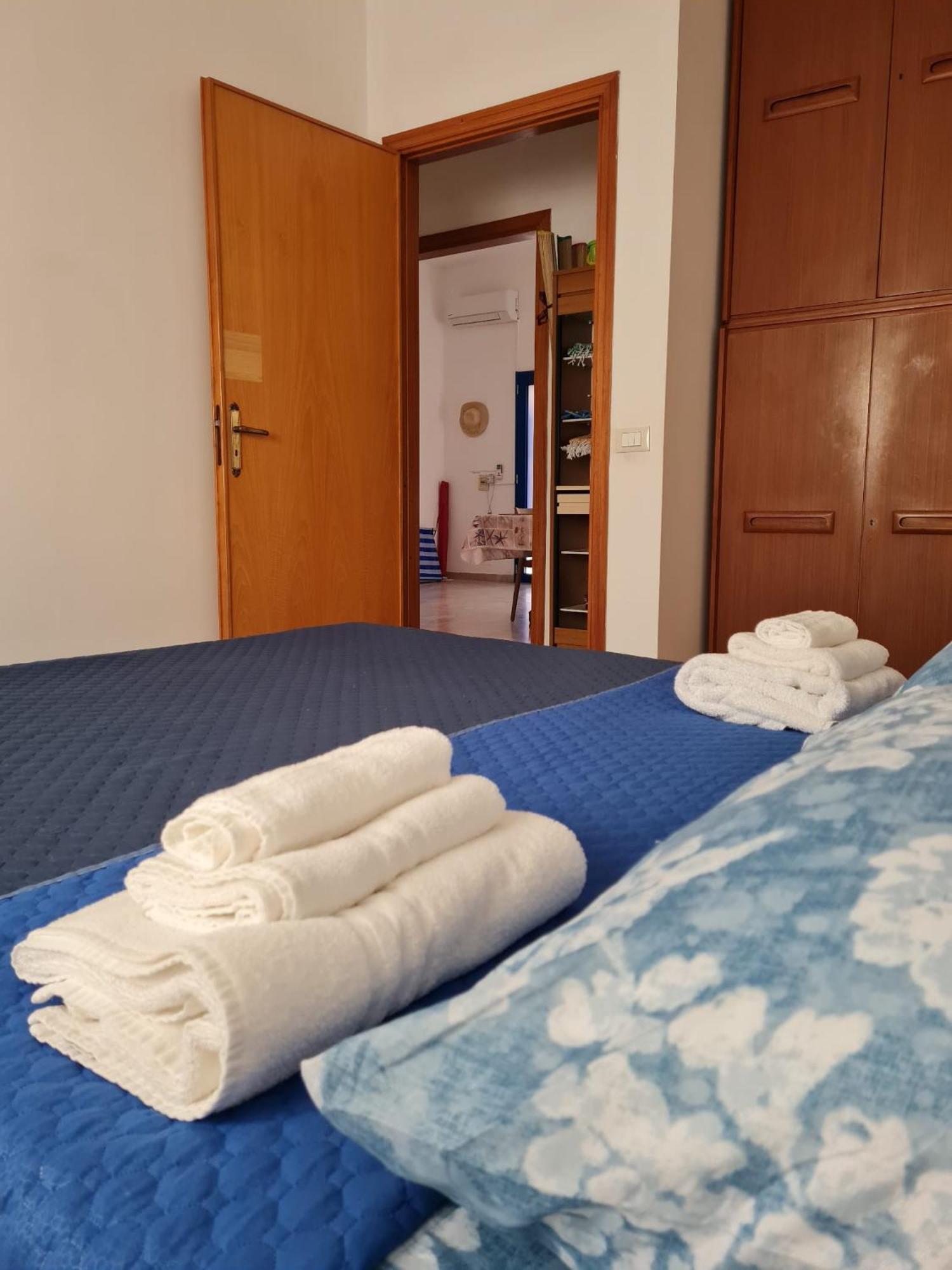 A Casa Di Rosa,Fronte Spiaggia, Piscina,Parcheggio Trapani Eksteriør bilde